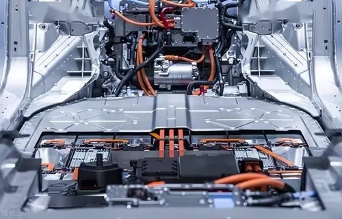 ファーウェイ、全固体電池の特許を発表　容量は一般電池の10倍で走行距離3000km以上