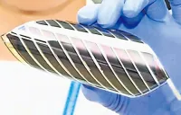 中国科学院、2万回の折り曲げに耐える柔軟性固体リチウム電池を開発　