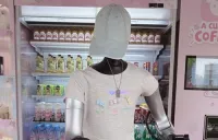中国上海に人型ロボット店員のコンビニ登場　15秒で商品受け渡しも実現
