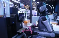 人型ロボットは「実際に働いてこそ価値」 擎朗智能、商業化への現実路線を提示